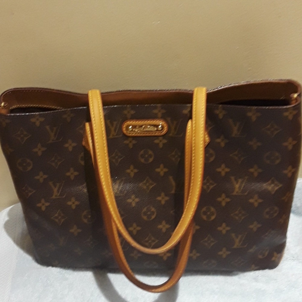 LV WILSHIRE MM TOTE BAG